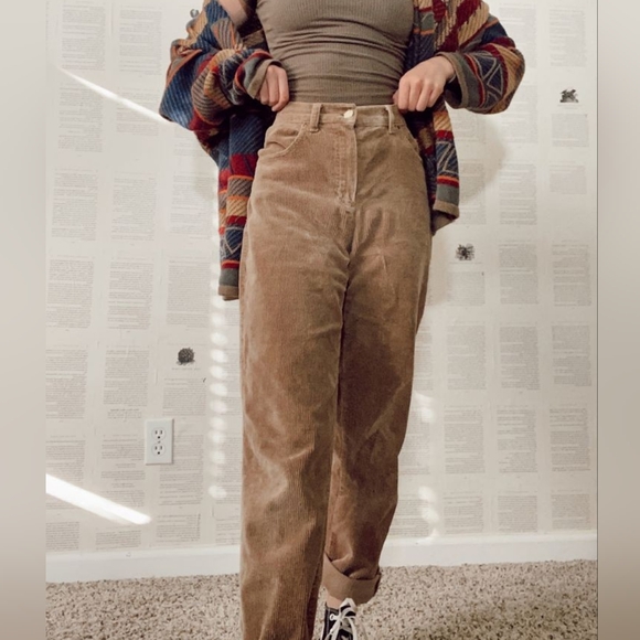 LAST CHANCE ❤️ VINTAGE LEE Corduroy Pants - Picture 1 of 4